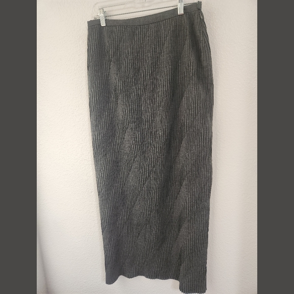 Cache Gray Accordion Long Line Straight Maxi Skirt Sz 10 - Picture 1 of 6